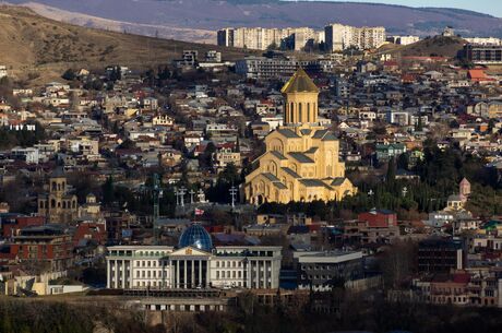 İzmir Çıkışlı Uçaklı Gürcistan Ermenistan Turu 6 Gece