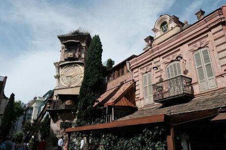 İzmir Çıkışlı Uçaklı Gürcistan Ermenistan Turu 6 Gece